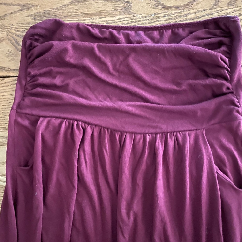 Strapless burgundy maxi - Picture 2 of 3